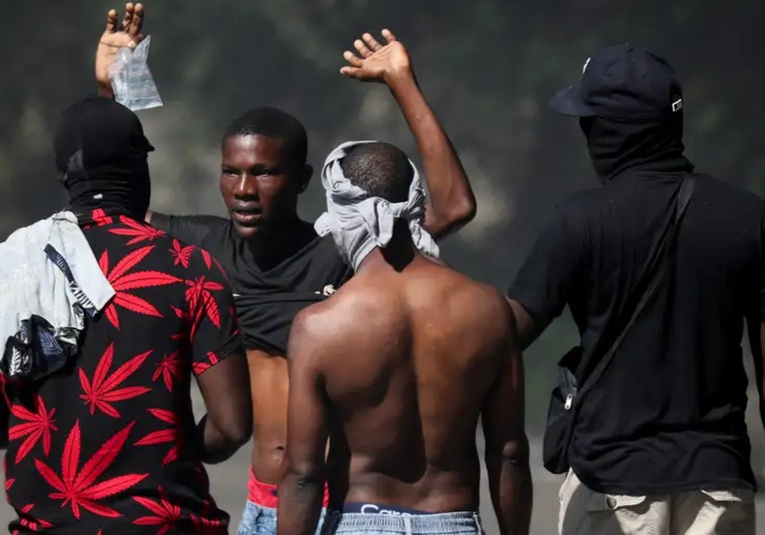 ONU reporta más de 207 víctimas de masacre en Haití onu-reporta-m-s-de-207-victimas-de-masacre-en-haiti-083107-083124.jpg