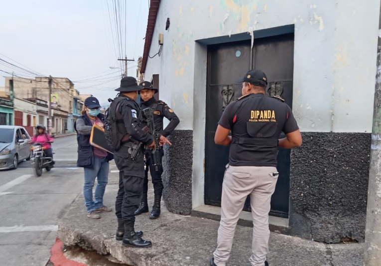 Operativo conjunto: Ocho detenidos y armas incautadas en allanamientos en Guatemala y El Progreso operativo-conjunto-ocho-detenidos-y-armas-incautadas-en-allanamientos-en-guatemala-y-el-progreso-155414-155541.jpg