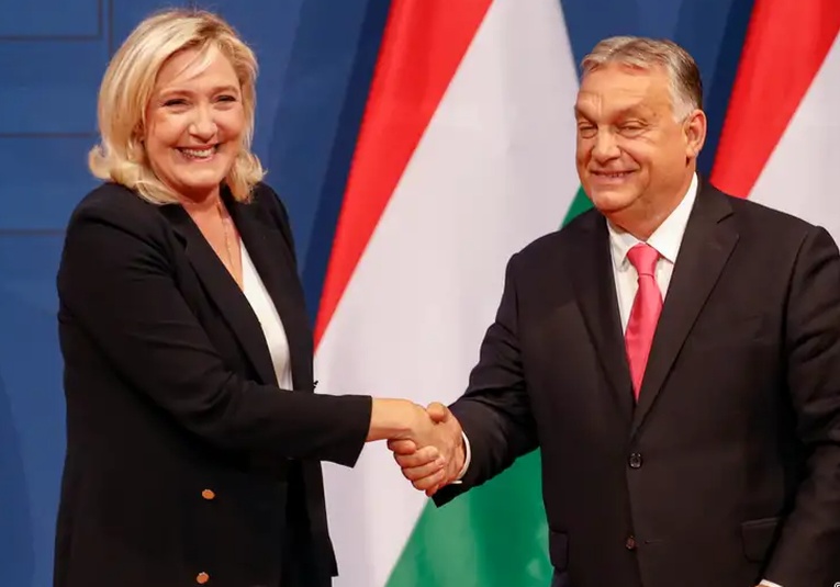 Orbán y Le Pen unen fuerzas en el Parlamento Europeo orb-n-y-le-pen-unen-fuerzas-en-el-parlamento-europeo-092725-092756.jpg