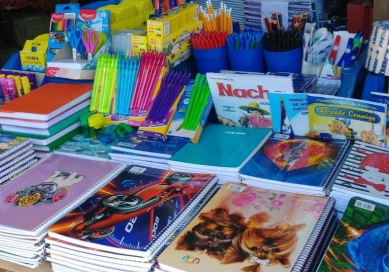 Padres de familia inician compra de útiles escolares para el próximo año escolar padres-de-familia-inician-compra-de-utiles-escolares-para-el-proximo-ano-escolar-194038-194154.jpg