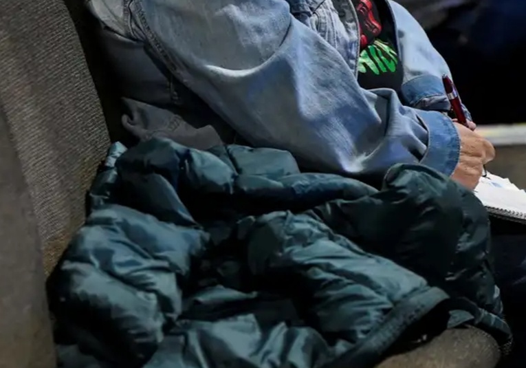 Perú recibe un primer vuelo con 34 deportados desde EE. UU. peru-recibe-un-primer-vuelo-con-34-deportados-desde-ee-uu-094300-094321.jpg