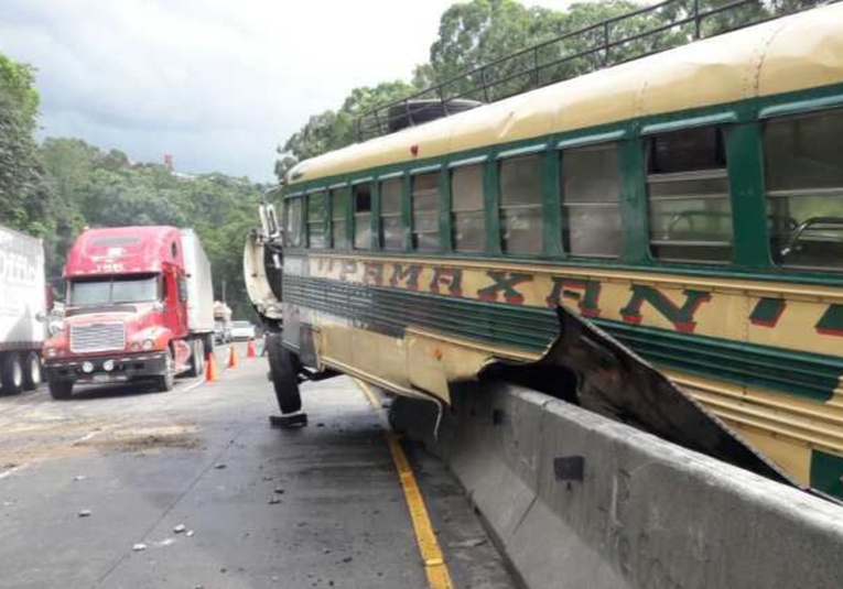 Piden implementar en 15 dí­as reductores de velocidad en transporte pesado y de pasajeros piden-implementar-en-15-dias-reductores-de-velocidad-en-transporte-pesado-y-de-pasajeros-124906-125214.jpg