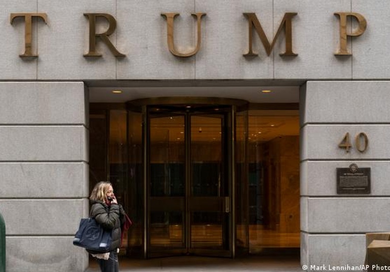Por evasión de impuestos Organización Trump tiene que pagar 1,61 millones de dólares al fisco por-evasion-de-impuestos-organizacion-trump-tiene-que-pagar-1-61-millones-de-dolares-al-fisco-121704-121711.jpg