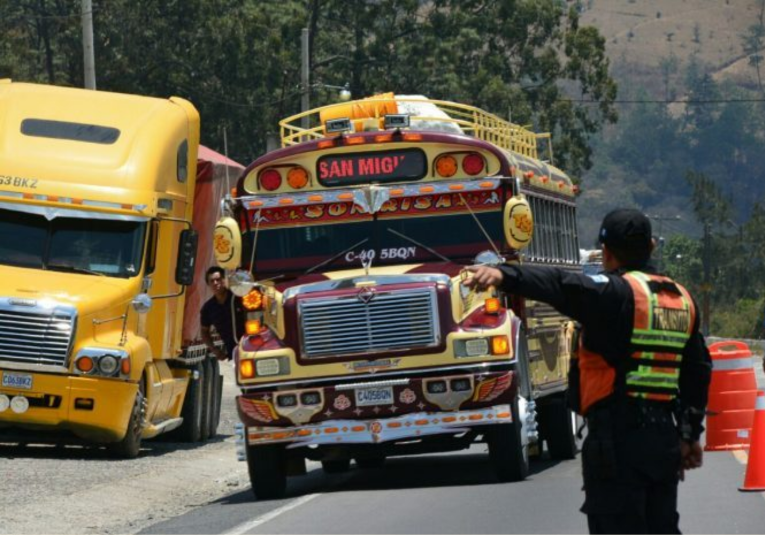 Postergan a  un año el pago del seguro obligatorio anual que deben contratar los transportistas de pasajeros postergan-a-un-ano-el-pago-del-seguro-obligatorio-anual-que-deben-contratar-los-transportistas-de-pasajeros-105707-105715.png