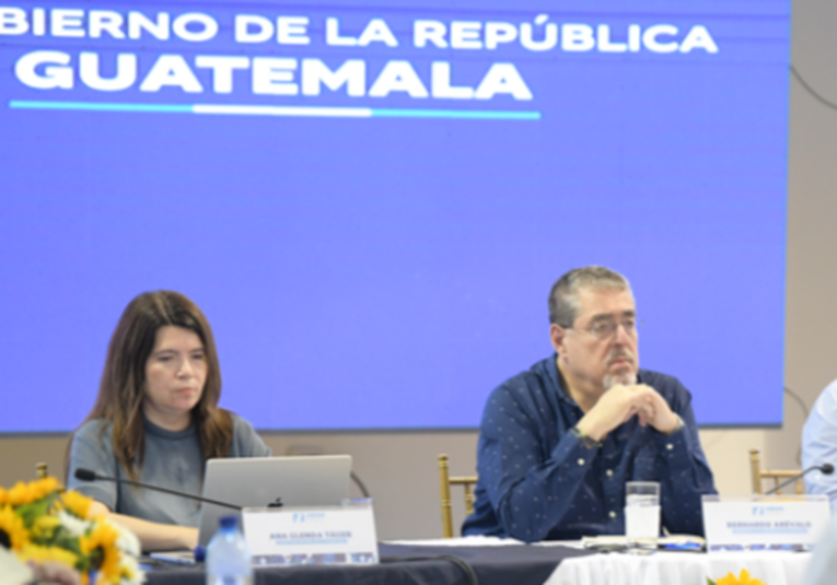 Presidente Arévalo se reúne con alcaldes de El Progreso para impulsar desarrollo regional