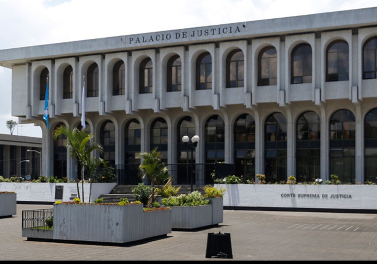 Publican en el Diario Oficial acuerdo para la integración de la comisión electoral de la Corte de Apelaciones publican-en-el-diario-oficial-acuerdo-para-la-integracion-de-la-comision-electoral-de-la-corte-de-apelaciones-152558-152604.jpg