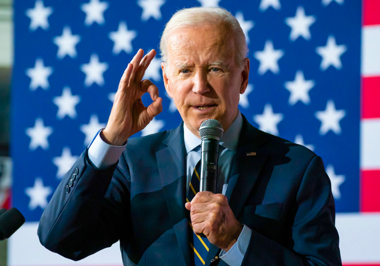 Â¿Qué tanto confí­an los estadounidenses en Biden? que-tanto-confian-los-estadounidenses-en-biden-143230-143236.png