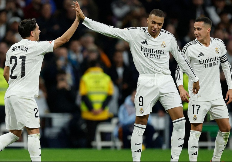 Real Madrid 4-2 Sevilla: Lukebakio recorta distancias para el Sevilla