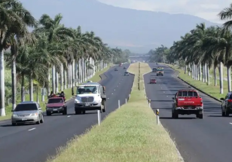 Realizan una nueva modificación al reglamento para transitar por la autopista Palí­n-Escuintla realizan-una-nueva-modificacion-al-reglamento-para-transitar-por-la-autopista-palin-escuintla-152822-152852.jpg