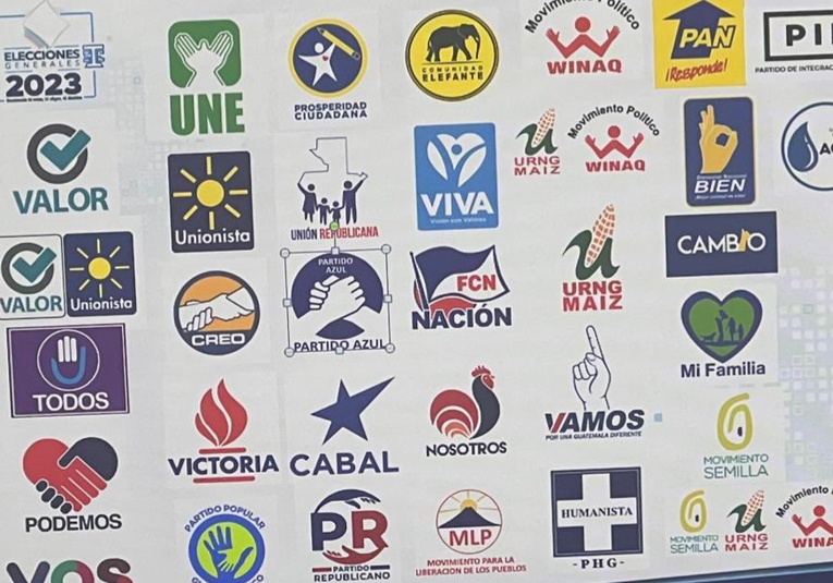 Registro de ciudadanos entrega padrón electoral al TSE registro-de-ciudadanos-entrega-padron-electoral-al-tse-130311-130441.jpg