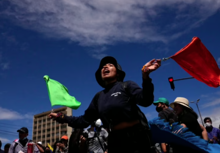 Â¿Rosas y chocolates? Activistas buscan que el 8 de marzo sea el dí­a de visibilizar ''violencias normalizadas'' rosas-y-chocolates-activistas-buscan-que-el-8-de-marzo-sea-el-dia-de-visibilizar-violencias-normalizadas-121433-121556.png