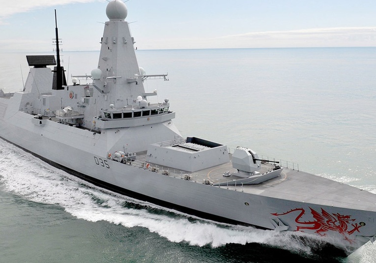 Rusia asegura haber lanzado disparos de advertencia a un destructor británico rusia-asegura-haber-lanzado-disparos-de-advertencia-a-un-destructor-brit-nico-100012-100017.jpg