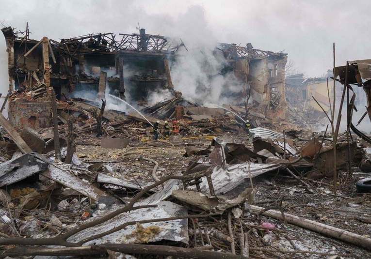 Rusia extiende su ataque al oeste y bombardea Dnipro, Ivano-Frankivsk y Lutsk rusia-extiende-su-ataque-al-oeste-y-bombardea-dnipro-ivano-frankivsk-y-lutsk-102032-102208.jpg