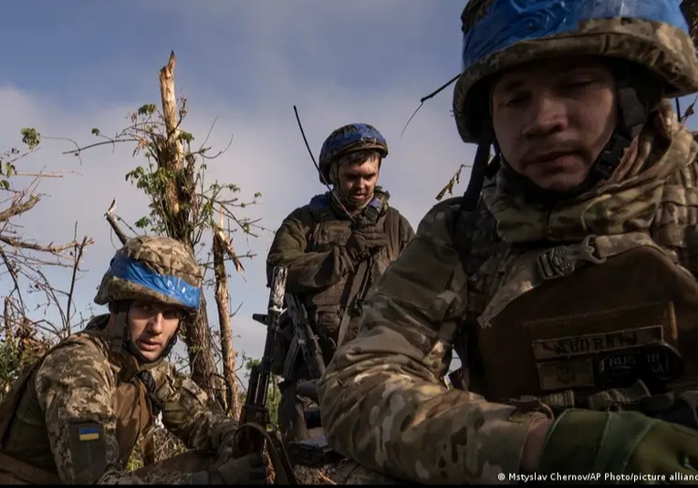 Rusia reivindica la toma de otro pueblo ucraniano en Donetsk rusia-reivindica-la-toma-de-otro-pueblo-ucraniano-en-donetsk-123229-123305.jpg