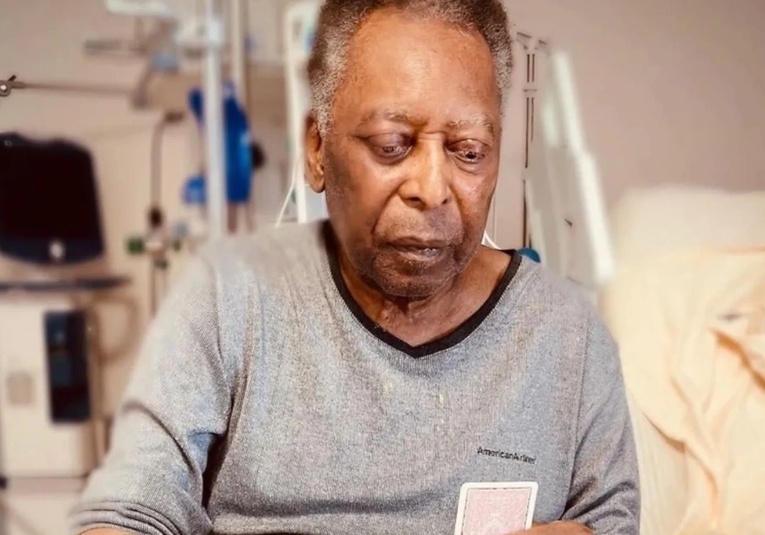 Salud de Pelé con 'mejorí­a progresiva', según médicos salud-de-pele-con-mejoria-progresiva-segun-medicos-182626-182629.jpg