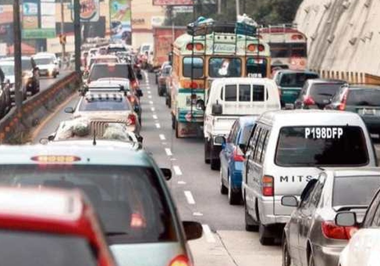 SAT anuncia cambio de placas vehiculares para 2025 con nuevas reglas de impuestos sat-anuncia-cambio-de-placas-vehiculares-para-2025-con-nuevas-reglas-de-impuestos-143707-143813.jpg