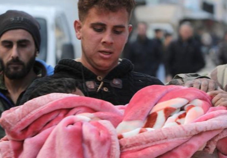 Se recupera ''bebé milagrosa'' que nació bajo los escombros tras el terremoto en Siria se-recupera-bebe-milagrosa-que-nacio-bajo-los-escombros-tras-el-terremoto-en-siria-110828-110837.jpg