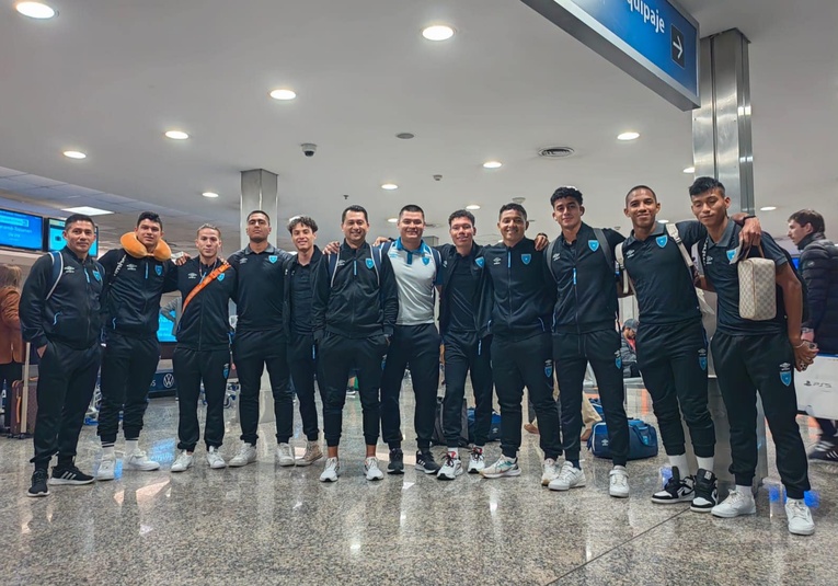 Selección Nacional Sub-20 realiza primer entrenamiento en Argentina seleccion-nacional-sub-20-realiza-primer-entrenamiento-en-argentina-180509-180717.jpg
