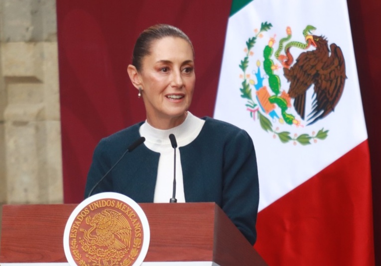 Sheinbaum reacciona a una encuesta que le da 76 % de aprobación sheinbaum-reacciona-a-una-encuesta-que-le-da-76-de-aprobacion-093329-093346.jpg