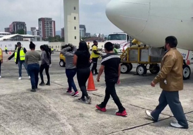 Siguen las deportaciones desde Estados Unidos a Guatemala siguen-las-deportaciones-desde-estados-unidos-a-guatemala-185838-190044.jpg