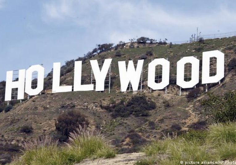 Sindicato de Guionistas de Hollywood convoca a paro indefinido