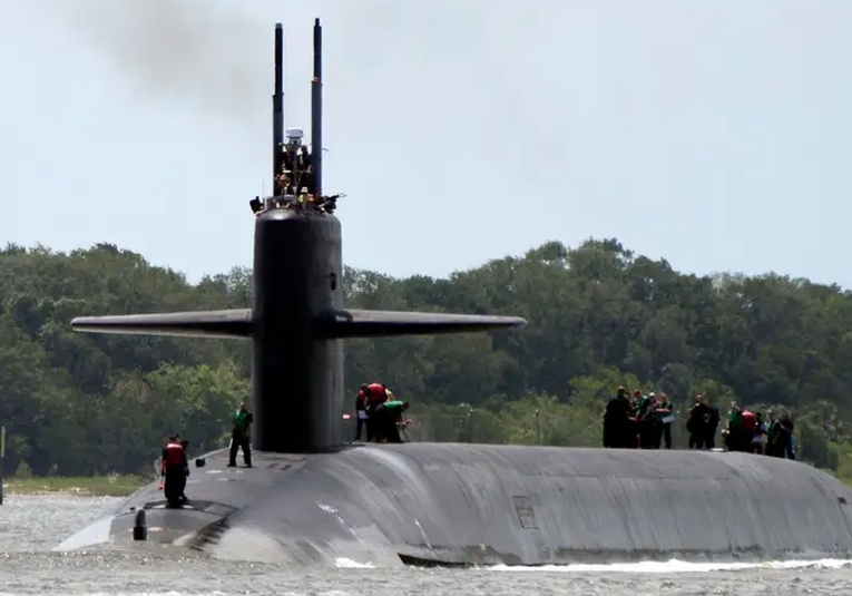 Submarino nuclear de EE.UU. disuadirá en Cercano Oriente submarino-nuclear-de-ee-uu-disuadir-en-cercano-oriente-093420-093453.jpg
