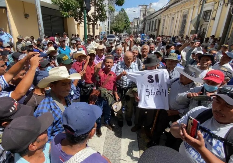 Suman a la fecha 42 mil veteranos el ejercito han recibido bono de desarrollo integral suman-a-la-fecha-42-mil-veteranos-el-ejercito-han-recibido-bono-de-desarrollo-integral-185409-185511.jpg