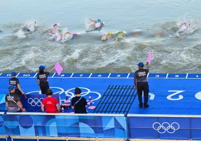 Suspenden otro entrenamiento olímpico en el río Sena por la calidad de agua suspenden-otro-entrenamiento-olimpico-en-el-rio-sena-por-la-calidad-de-agua-101450-101508.jpg