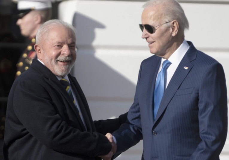Trabajo decent, economía verde y clima: los puntos claves de la reunión de Lula con Biden trabajo-decent-economia-verde-y-clima-los-puntos-claves-de-la-reunion-de-lula-con-biden-102436-102443.jpg