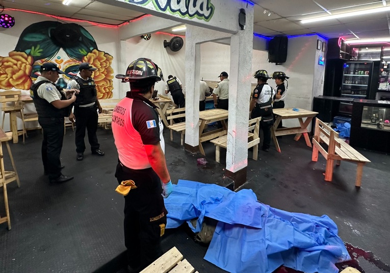 Tragedia en la zona 6: Ocho muertos en enfrentamiento armado tragedia-en-la-zona-6-ocho-muertos-en-enfrentamiento-armado-160157-160410.jpg