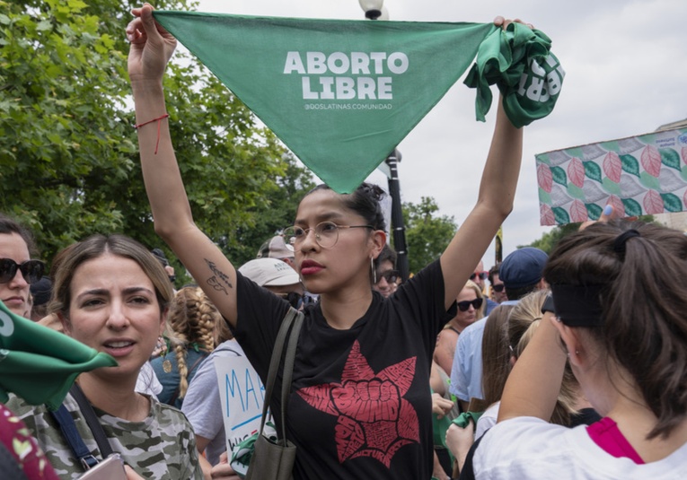 Trump aplaude la revocación del derecho constitucional al aborto en EE.UU. trump-aplaude-la-revocacion-del-derecho-constitucional-al-aborto-en-ee-uu-191425-191432.jpg