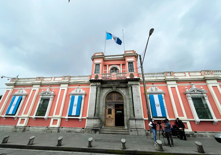 TSE convocará a elecciones este viernes bajo fuertes medidas de seguridad tse-convocar-a-elecciones-este-viernes-bajo-fuertes-medidas-de-seguridad-190429-190500.jpg