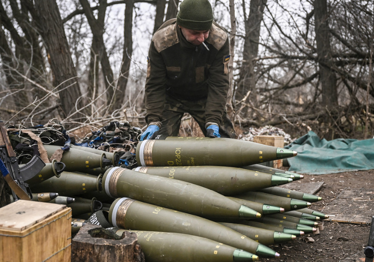 Ucrania denuncia a fabricantes de armas occidentales por no cumplir con los contratos ucrania-denuncia-a-fabricantes-de-armas-occidentales-por-no-cumplir-con-los-contratos-100819-100916.png