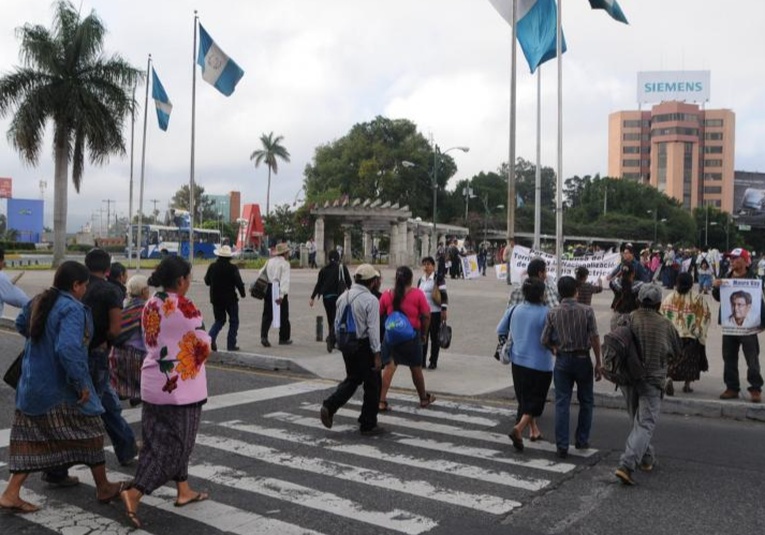 Vecinos de San Juan Sacatepéquez marchan en solidaridad con los 48 cantones vecinos-de-san-juan-sacatepequez-marchan-en-solidaridad-con-los-48-cantones-151321-151510.jpg