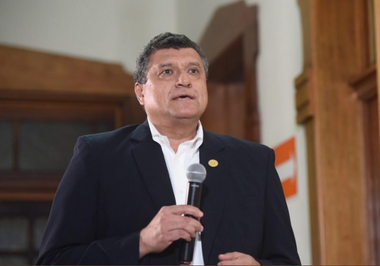 Vicepresidente Guillermo Castillo mencionó que el compromiso del Gobierno ante la pandemia debe continuar  vicepresidente-guillermo-castillo-menciono-que-el-compromiso-del-gobierno-ante-la-pandemia-debe-continuar-154501-154600.png