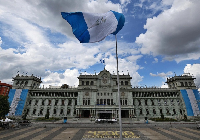 Visita del Procurador de Derechos Humanos confirma libertad de acceso para periodistas en Palacio Nacional visita-del-procurador-de-derechos-humanos-confirma-libertad-de-acceso-para-periodistas-en-palacio-nacional-181134-181239.jpg