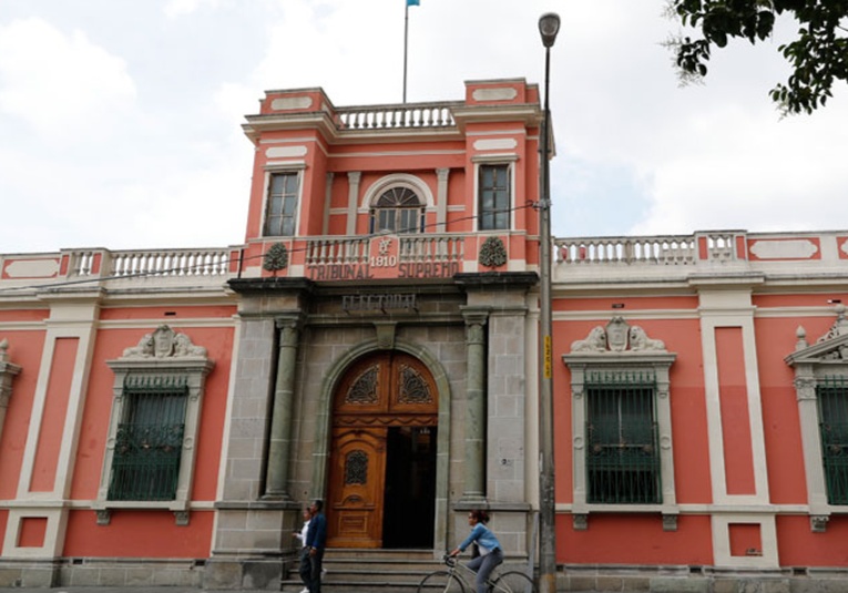 Ya son 13 los binomios presidenciales que han presentado solicitud de inscripción ante el TSE ya-son-13-los-binomios-presidenciales-que-han-presentado-solicitud-de-inscripcion-ante-el-tse-135420-140636.jpg