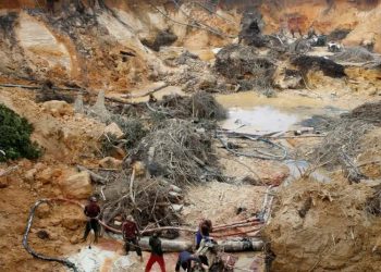 16 fallecidos en derrumbe de mina, según Gobierno venezolano