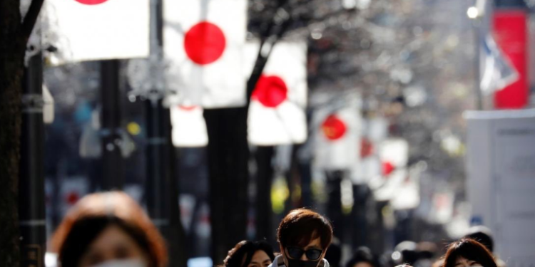 2 personas mueren en Japón después de recibir inyecciones de Moderna Covid-19 de un lote que se retiró debido a material extraño en algunos viales