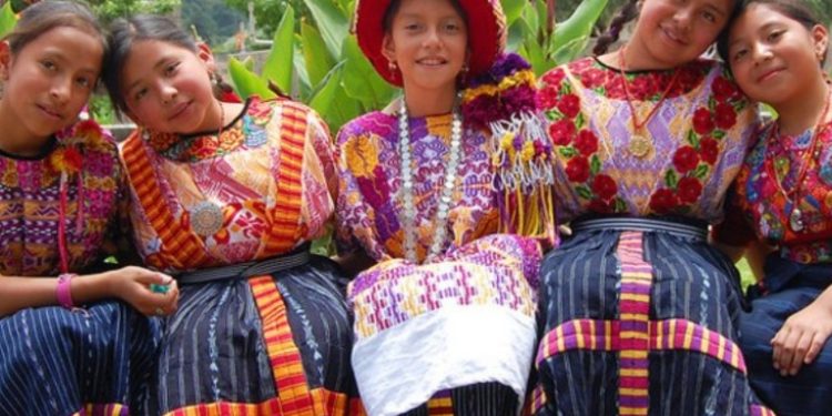 200 años de independencia en Centroamérica: identidades de una región olvidada