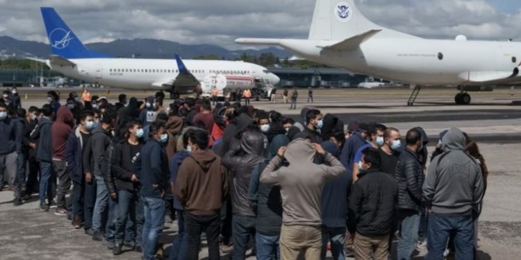 240 guatemaltecos fueron deportados de los Estados Unidos