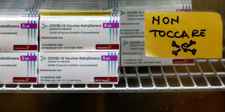 30 millones de vacunas de AstraZeneca fueron encontradas escondidas en Italia