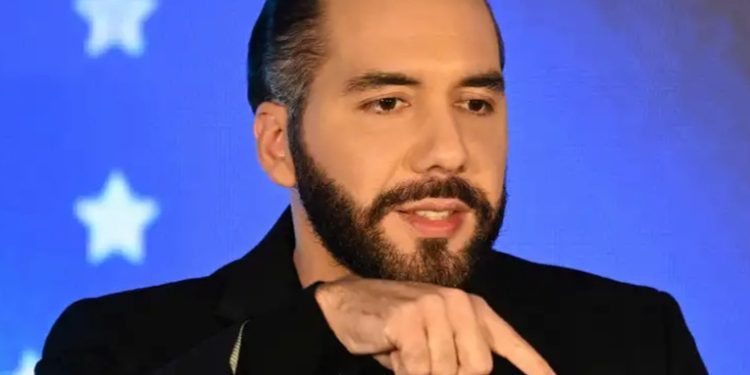 Militar ministra de Educación en El Salvador