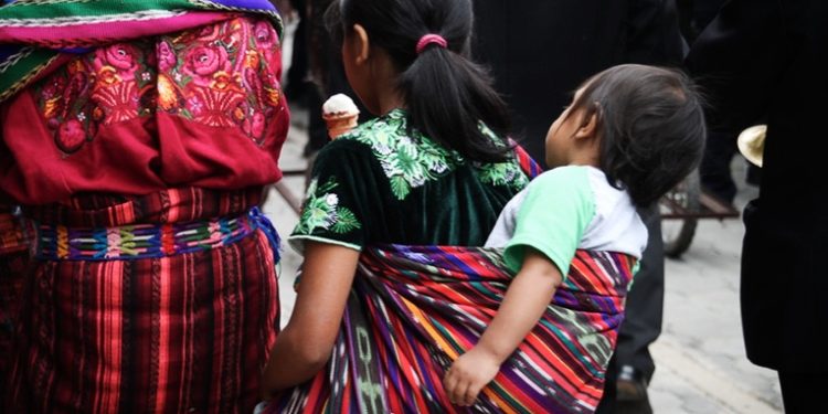 723 niñas de entre 10 y 14 años se han convertido en madres en este 2022