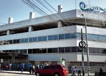 8 capturas por caso de corrupción en el INDE