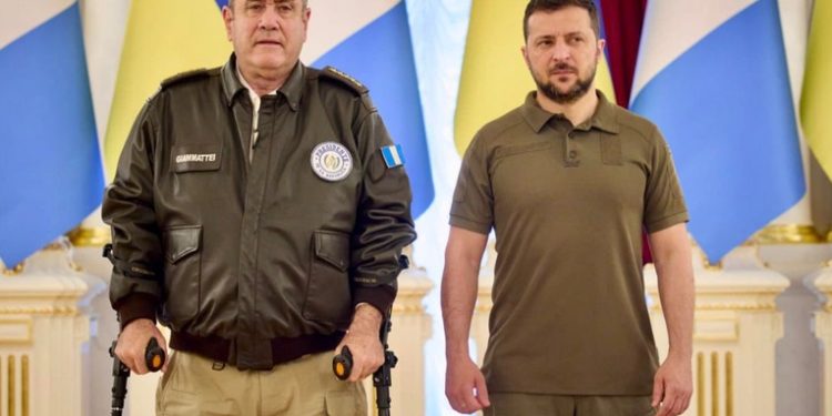 A través de un comunicado gobierno detalla viaje del presidente Alejandro Giammattei a Ucrania