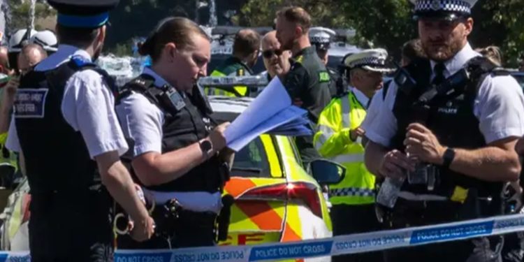 Abren investigación sobre muerte de tres niñas en Southport