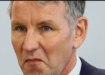 Abren juicio contra ultraderechista alemán por consigna nazi