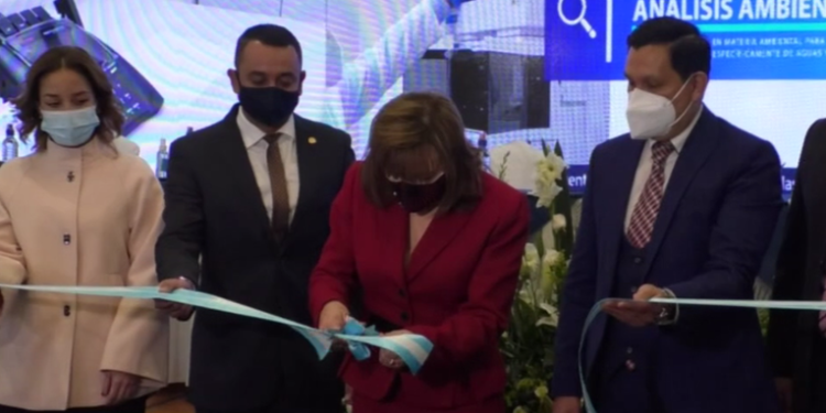 Abren laboratorio de análisis ambiental