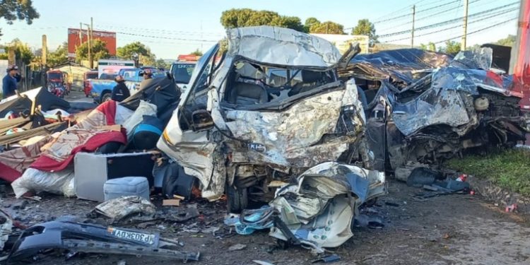Accidente en la ruta a occidente deja 3 fallecidos y 3 heridos en Tecpán